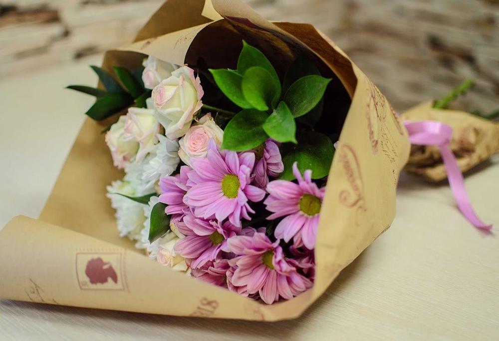 Букет цветов из: Розы и Хризантемы в Федоровском