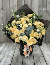 Букет цветов из:  Розы и Лизиантусы в Федоровском