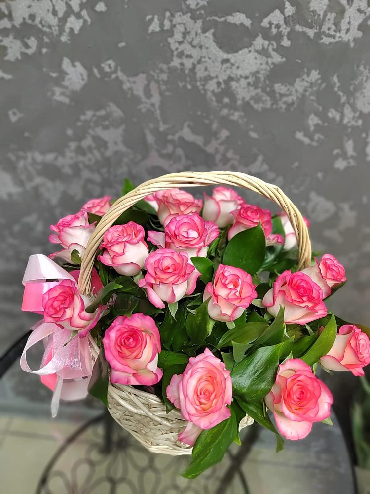Цветочная композиция из Розы в корзине в Федоровском