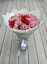 Букет цветов из:  Альстромерии в Федоровском