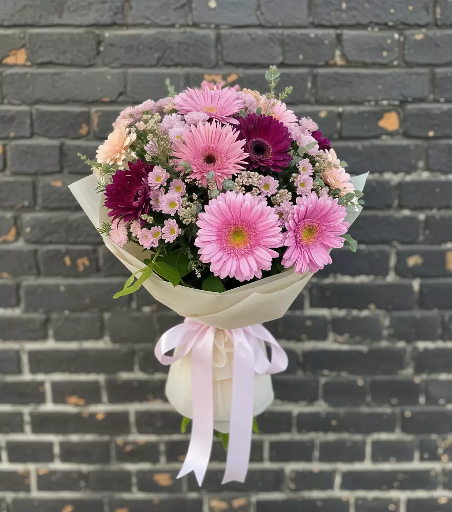 Букет цветов из: Герберы и Хризантемы в Федоровском