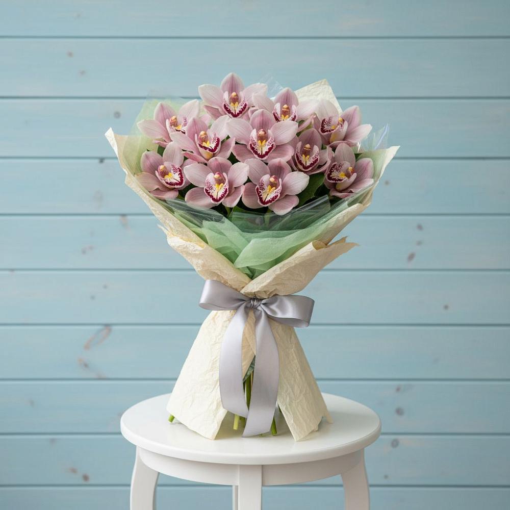 Букет цветов из: Орхидеи и Розы в Федоровском