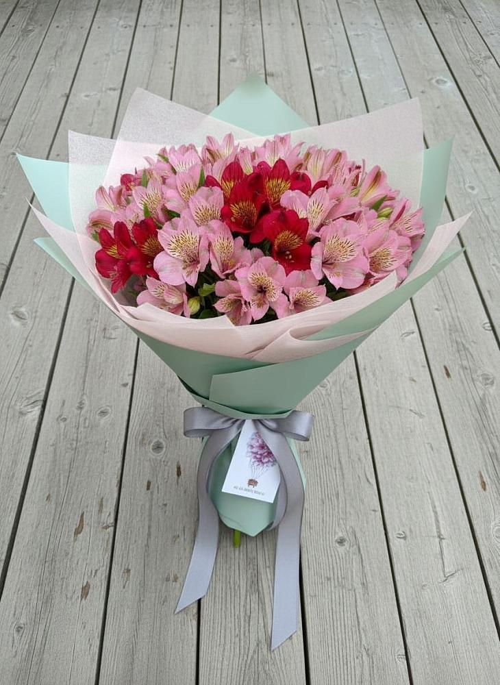 Букет цветов из: Альстромерии в Федоровском