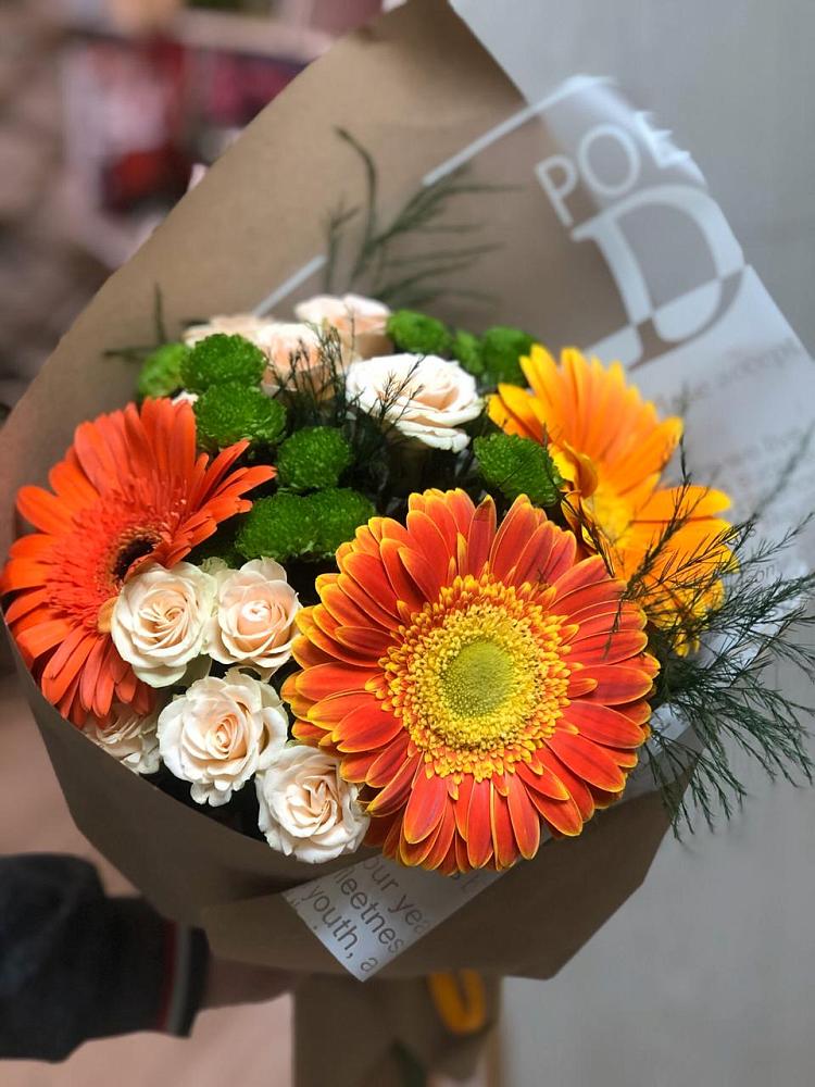 Букет цветов из: Герберы, Хризантемы и Розы в Федоровском