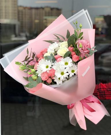 Букет цветов из: Розы, Лизиантусы и Хризантемы в Федоровском